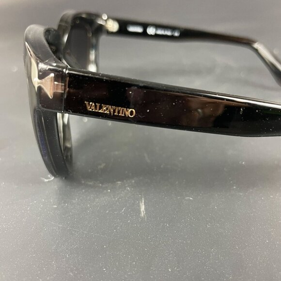 Valentino Gradient Oversize Black Acetate Sunglasses Silver Tone Rockstuds V724S - Picture 6 of 11